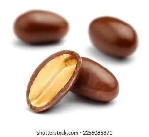 Cacahuate Confitado Con Chocolate De Leche